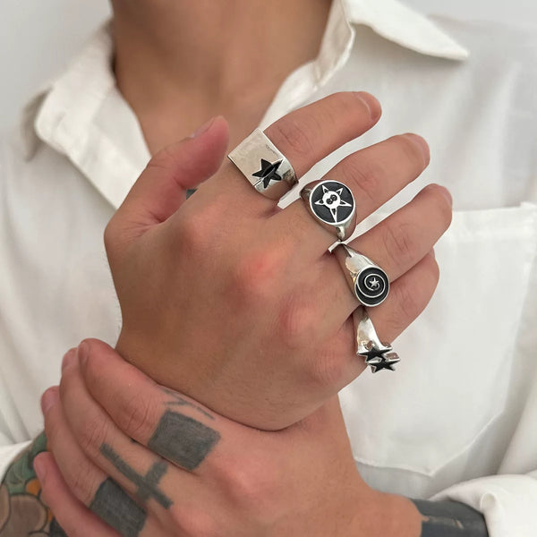 Men's 4-piece set of dripping oil five-pointed star ring set European and American hip-hop trend fashion boys take photos with accessories