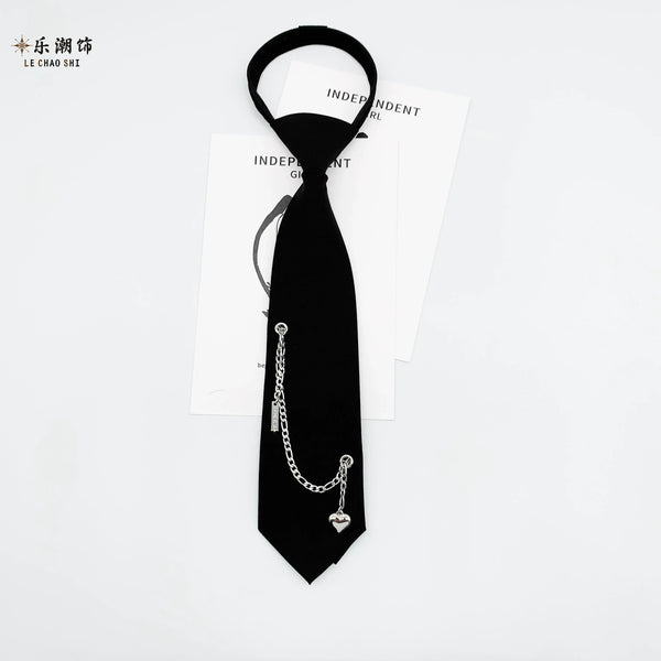 Le Chao ornament chain tie