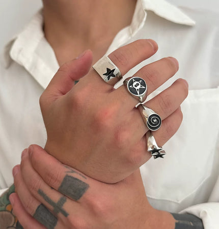Men's 4-piece set of dripping oil five-pointed star ring set European and American hip-hop trend fashion boys take photos with accessories
