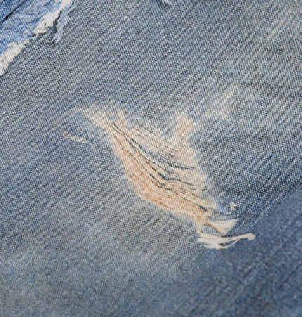Distressed Denim short