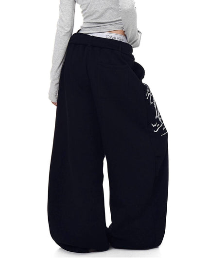 TALKLESSFASHION [Belt] Korean lazy style hip-hop letter cross printed women's winter fleece jazz dance scimitar pants