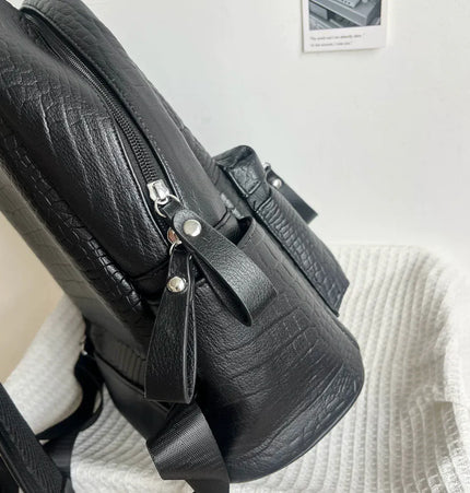 TALKLESSFASHION black MoonCat original black gothic crocodile pattern backpack school bag men's and women's premium texture niche y2k backpack