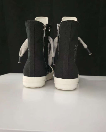 TALKLESSFASHION Europe Station Platform Shoes 2023 New High Top Shoes Men's Canvas Platform Pentagram Couple Shoes Casual Booties Women