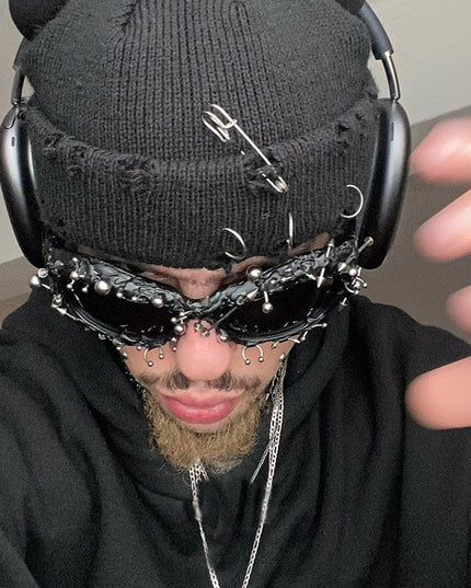 TALKLESSFASHION European and American street punk rivet metal design sense color European and American sunglasses fashionable trend face small glasses