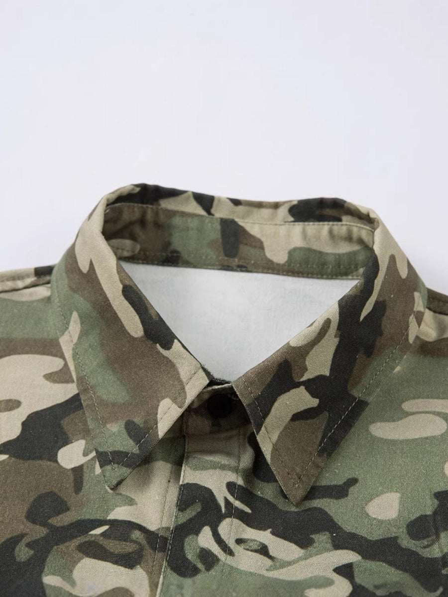 TALKLESSFASHION Jiayiku 2026 new fake two-piece floral shirt Hawaiian vacation American retro leopard print camouflage shirt long sleeves