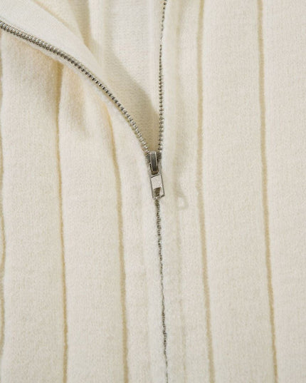 TALKLESSFASHION Jiayiku men's clothing 2025 autumn new Korean lazy campus style striped knitwear motorcycle sweater base layer