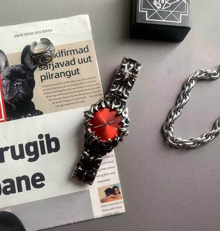 TALKLESSFASHION Millennial special-shaped watches, mid-vintage, European and American style, high-end personality, creativity, niche design, carved tide men's watches