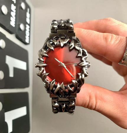TALKLESSFASHION Millennial special-shaped watches, mid-vintage, European and American style, high-end personality, creativity, niche design, carved tide men's watches