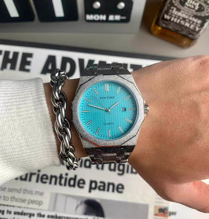 TALKLESSFASHION New frosted silver watch