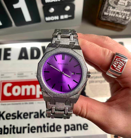 TALKLESSFASHION New frosted silver watch