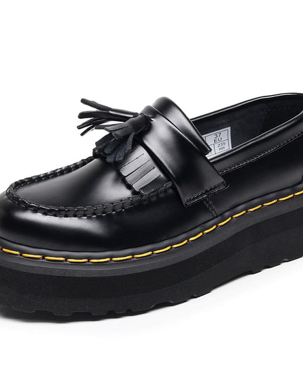 TALKLESSFASHION [No foot grinding] lightweight-platform tassel loafers, female genuine leather low-top heightened black small leather shoes four-season boots 5