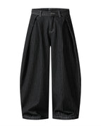 S / black