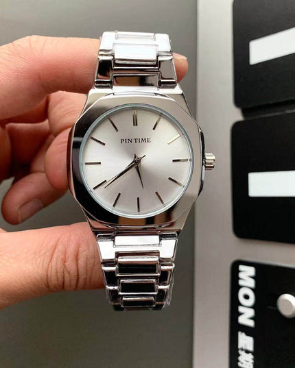 TALKLESSFASHION Square silver band square watch
