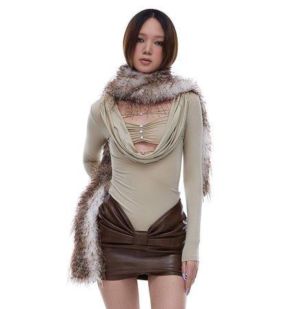 TALKLESSFASHION STARTTHEENGINE original hot girl V-shaped low-waisted pleated hip anti-shine PU leather skirt A-line skirt