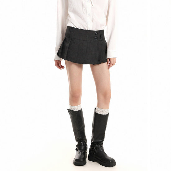 Slim Pleated Skirt
